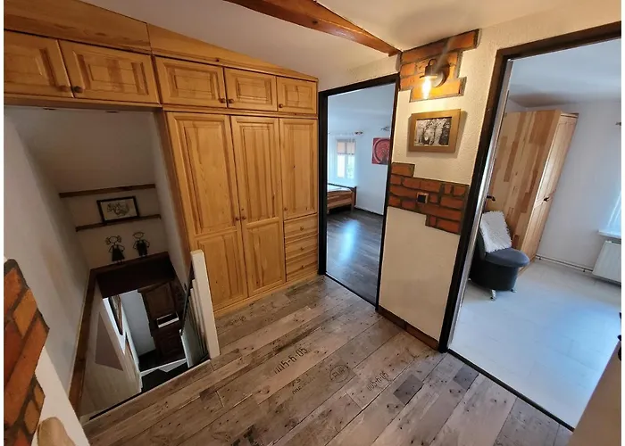 Apartament Apartament Kocie Sny - Pod Zamkiem Chojnik